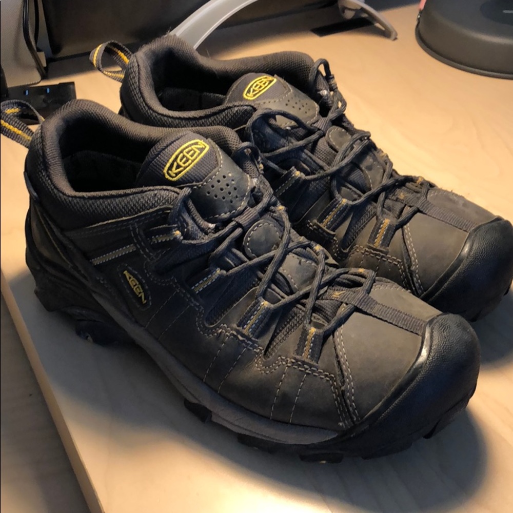 Keen Men’s Targhee II hiking shoe, waterproof.
